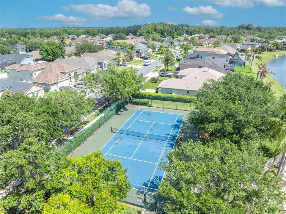 Active With Contract: $399,900 (4 beds, 3 baths, 2033 Square Feet)