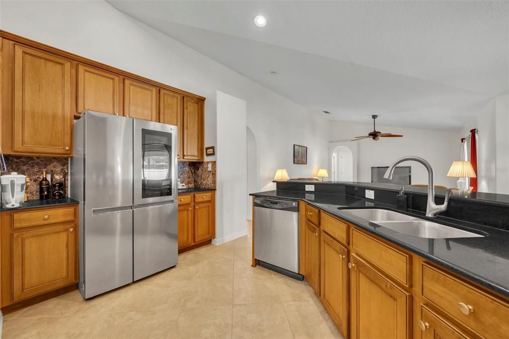 Active With Contract: $399,900 (4 beds, 3 baths, 2033 Square Feet)
