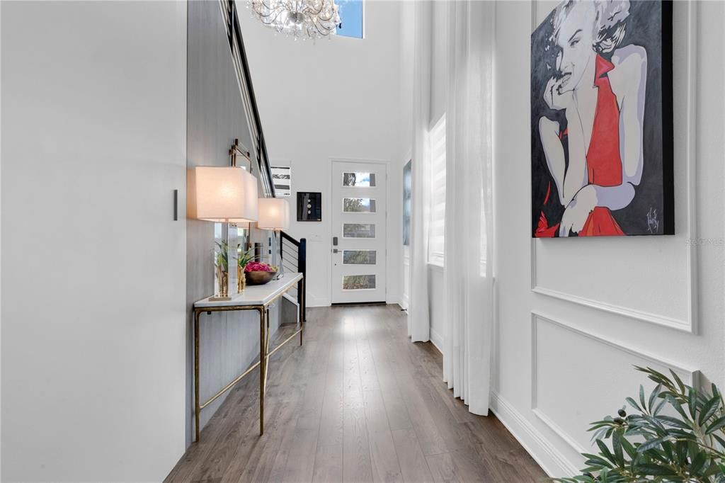 Activo con contrato: $980,000 (5 camas, 3 baños, 3239 Pies cuadrados)