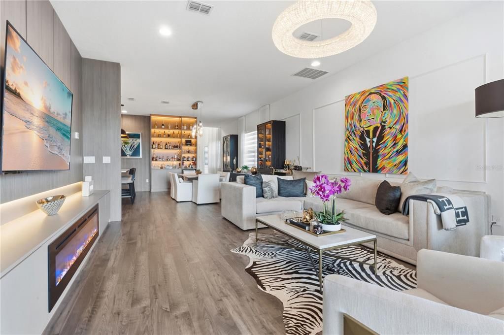 Activo con contrato: $980,000 (5 camas, 3 baños, 3239 Pies cuadrados)