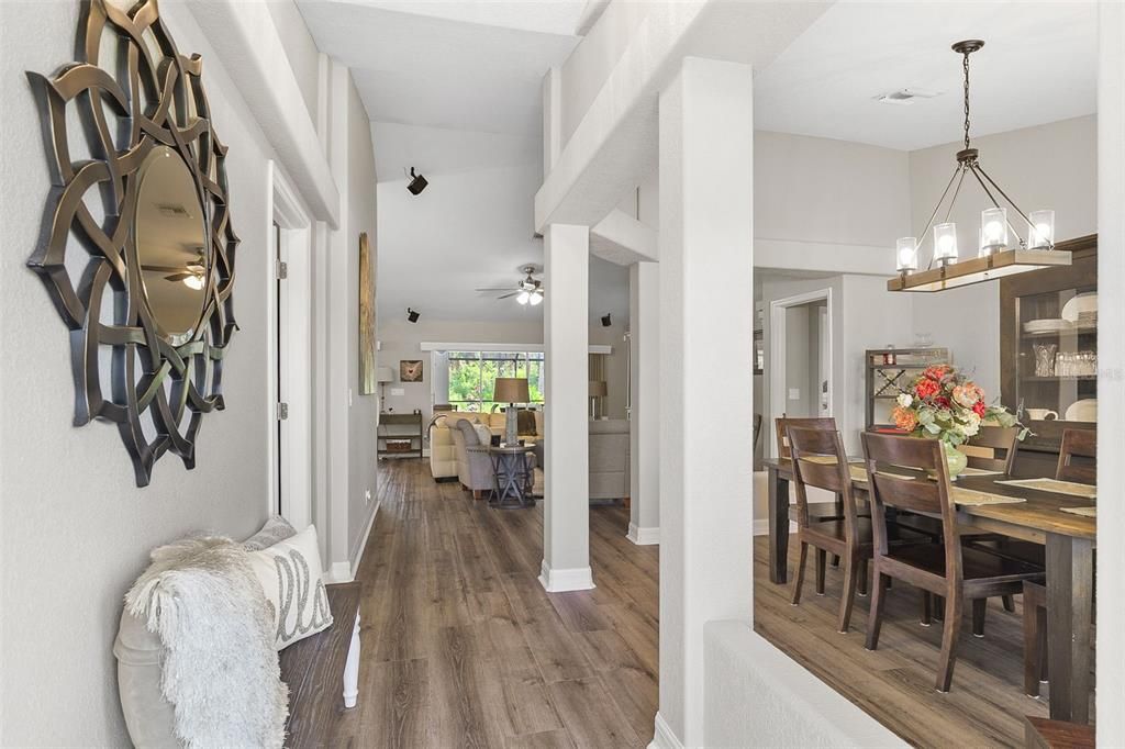 En Venta: $849,000 (5 camas, 2 baños, 2951 Pies cuadrados)