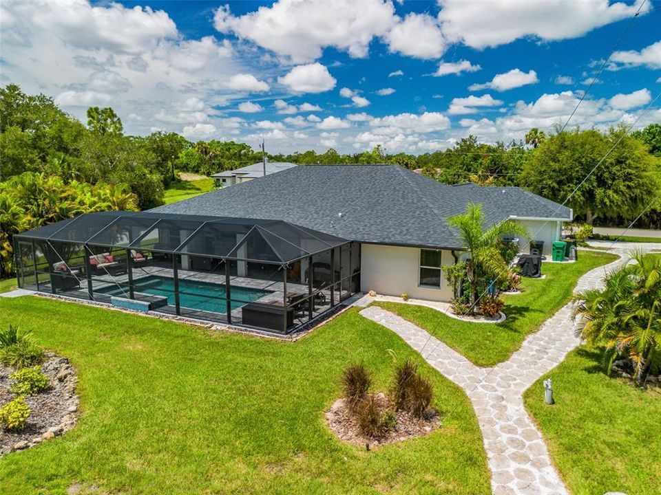 En Venta: $849,000 (5 camas, 2 baños, 2951 Pies cuadrados)