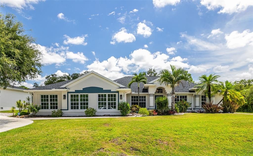 En Venta: $849,000 (5 camas, 2 baños, 2951 Pies cuadrados)
