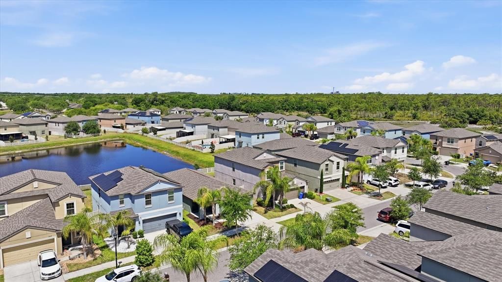 Activo con contrato: $259,900 (3 camas, 2 baños, 1451 Pies cuadrados)