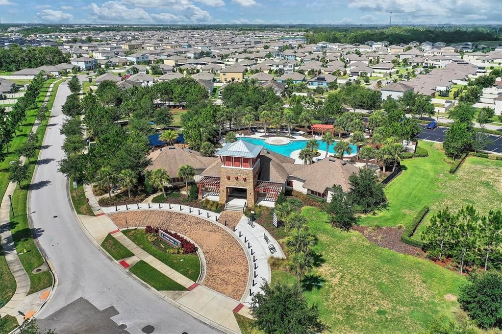 Activo con contrato: $259,900 (3 camas, 2 baños, 1451 Pies cuadrados)