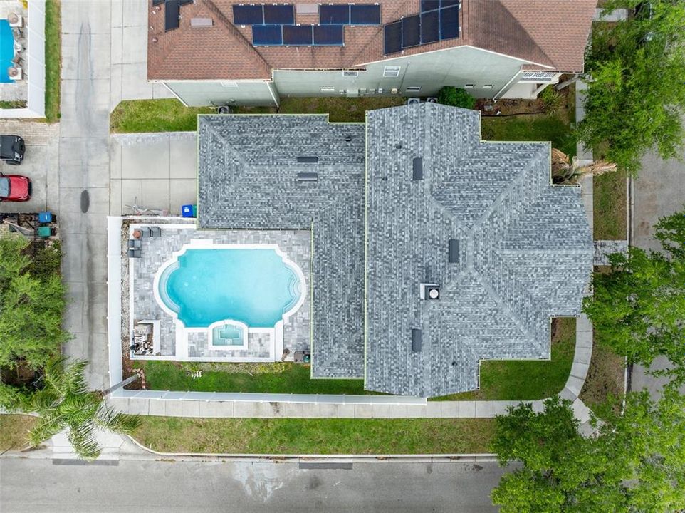 Activo con contrato: $638,000 (4 camas, 3 baños, 2884 Pies cuadrados)