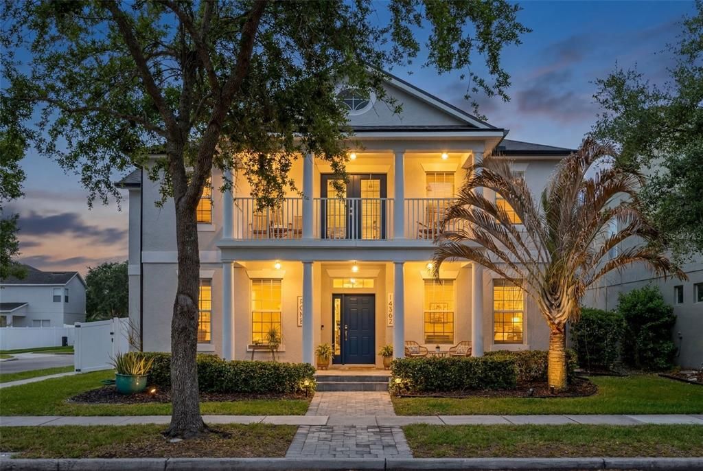Activo con contrato: $638,000 (4 camas, 3 baños, 2884 Pies cuadrados)