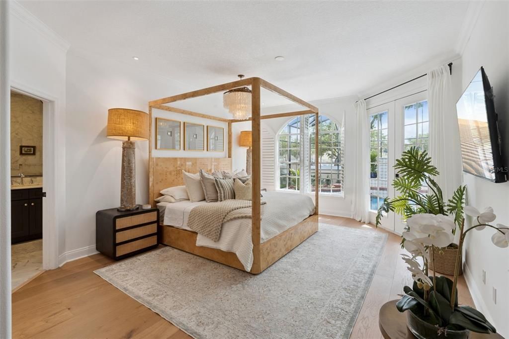 Под контрактом: $799,900 (5 спален, 3 ванн, 2848 Квадратных фут)