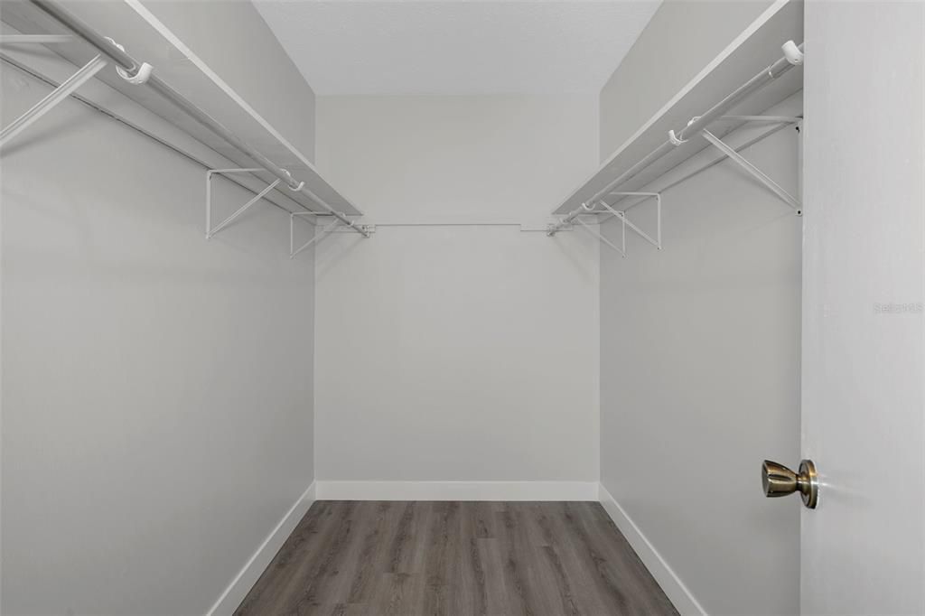 В аренду: $3,200 (3 спален, 3 ванн, 2424 Квадратных фут)