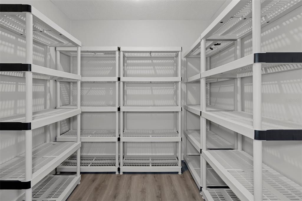 В аренду: $3,200 (3 спален, 3 ванн, 2424 Квадратных фут)