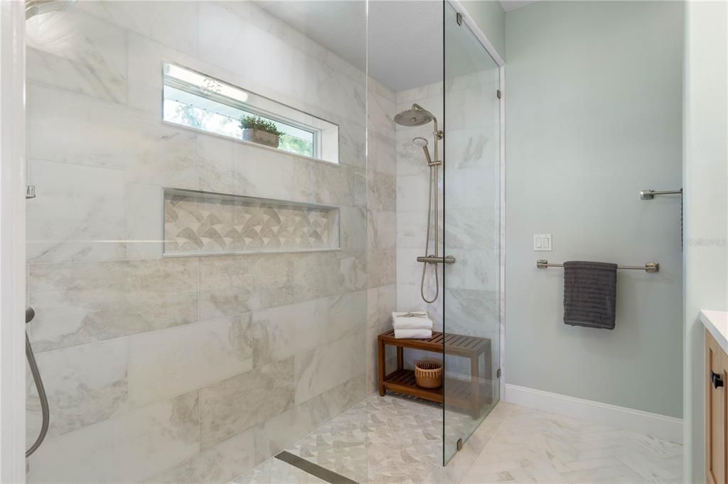 Active With Contract: $814,999 (3 beds, 2 baths, 1982 Square Feet)