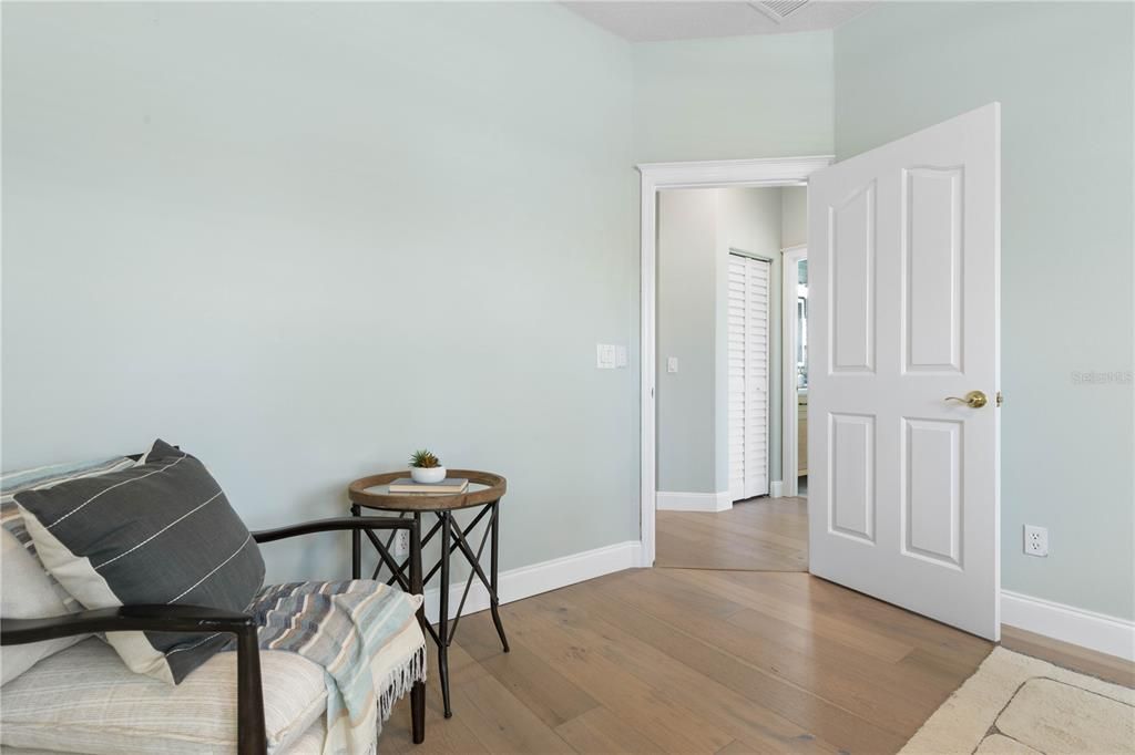 Active With Contract: $814,999 (3 beds, 2 baths, 1982 Square Feet)