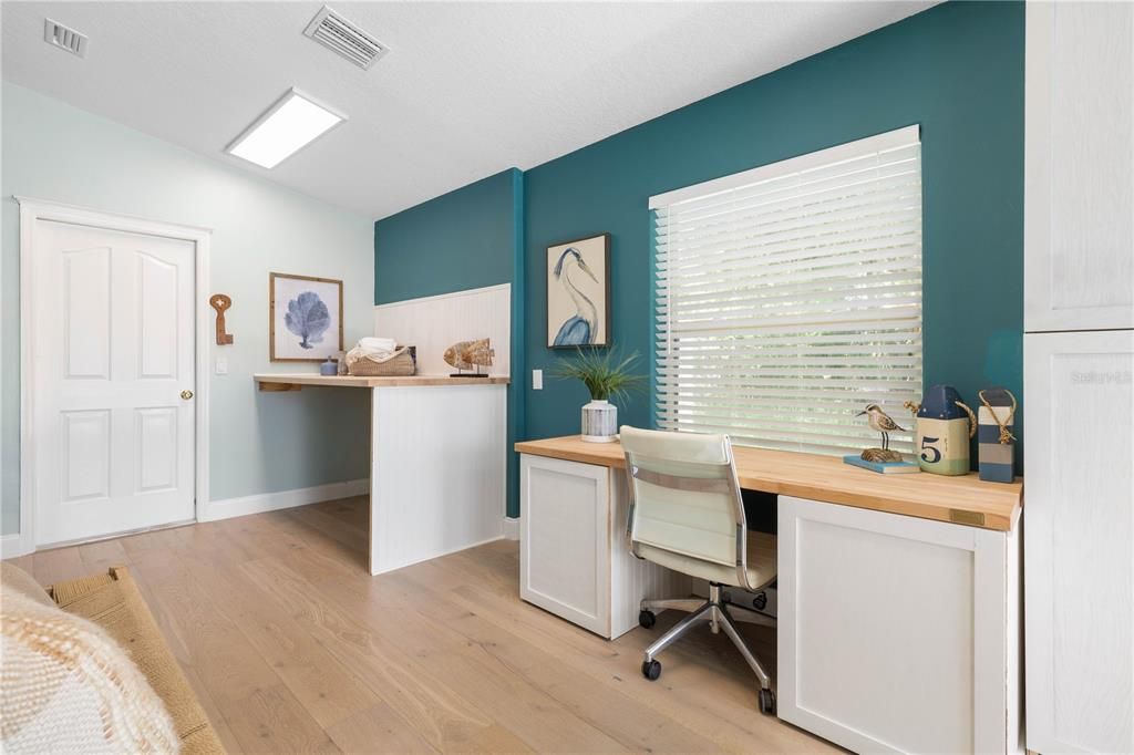Active With Contract: $814,999 (3 beds, 2 baths, 1982 Square Feet)