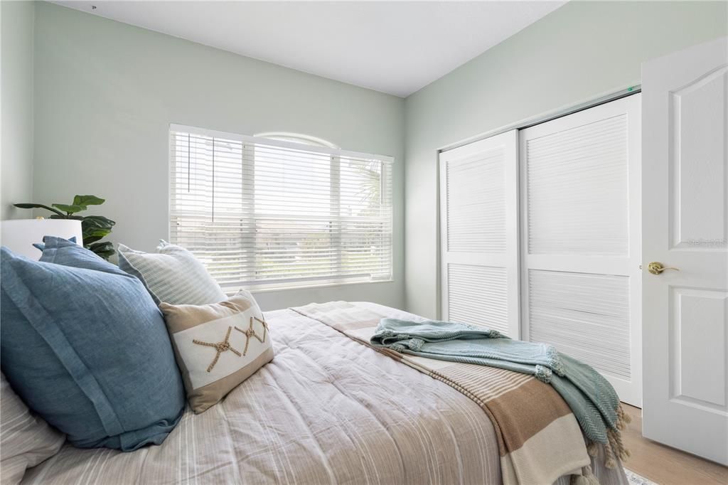 Active With Contract: $814,999 (3 beds, 2 baths, 1982 Square Feet)