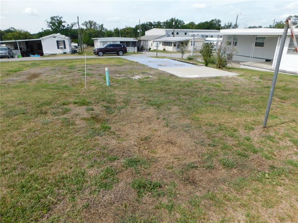 На продажу: $40,000 (0.09 acres)