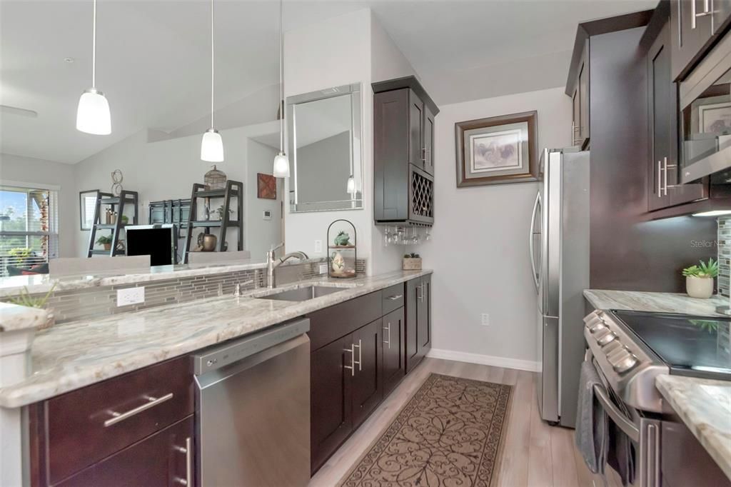 For Sale: $257,000 (3 beds, 2 baths, 1228 Square Feet)