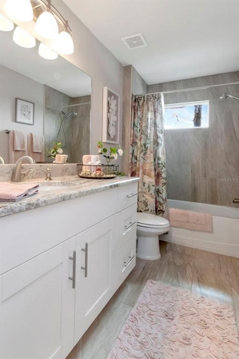 For Sale: $257,000 (3 beds, 2 baths, 1228 Square Feet)