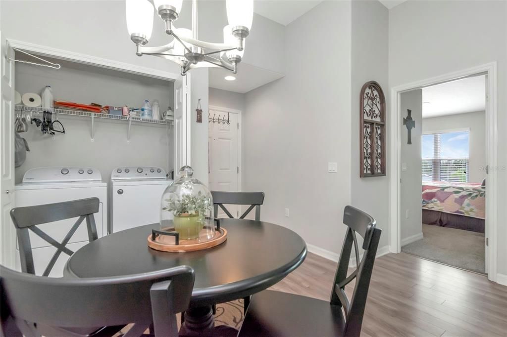 For Sale: $257,000 (3 beds, 2 baths, 1228 Square Feet)