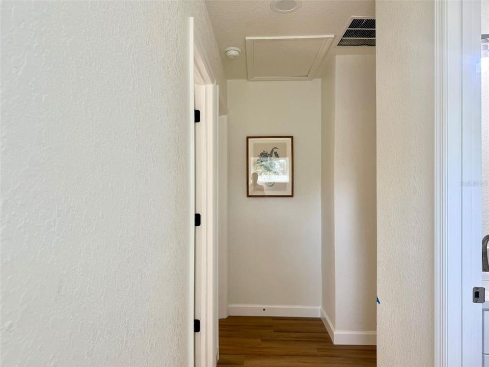 Active With Contract: $259,900 (3 beds, 2 baths, 1461 Square Feet)