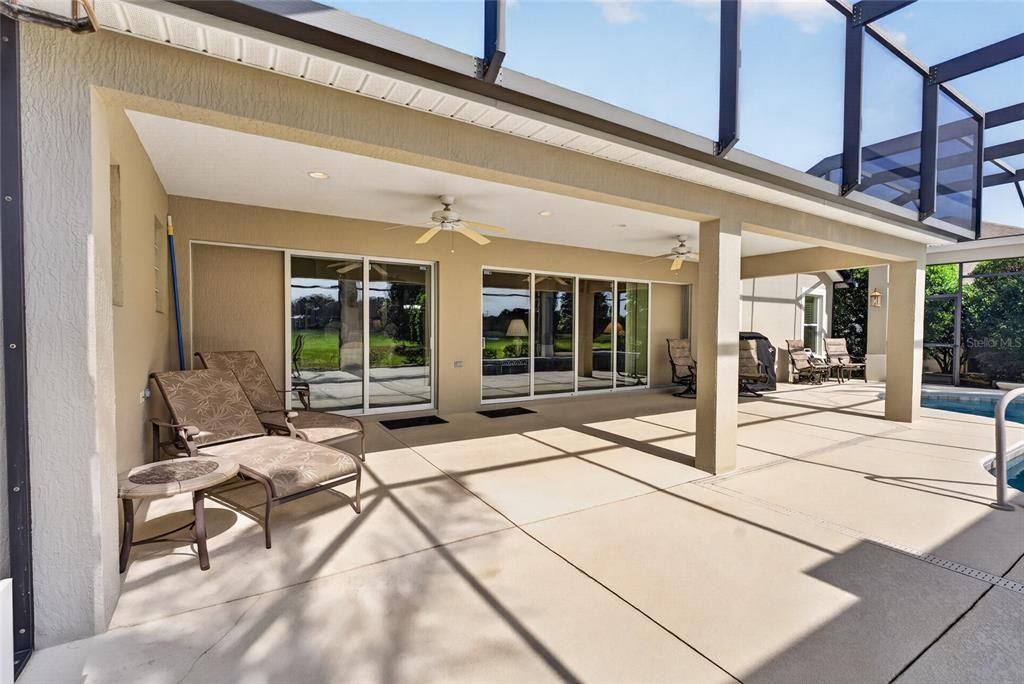 Activo con contrato: $965,000 (3 camas, 2 baños, 2109 Pies cuadrados)