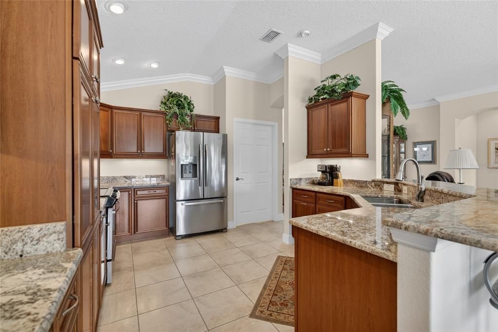 Activo con contrato: $965,000 (3 camas, 2 baños, 2109 Pies cuadrados)