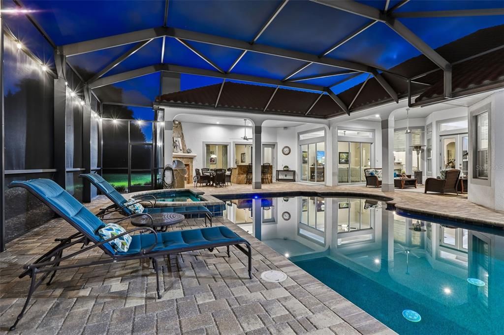 Activo con contrato: $2,450,000 (5 camas, 4 baños, 4207 Pies cuadrados)