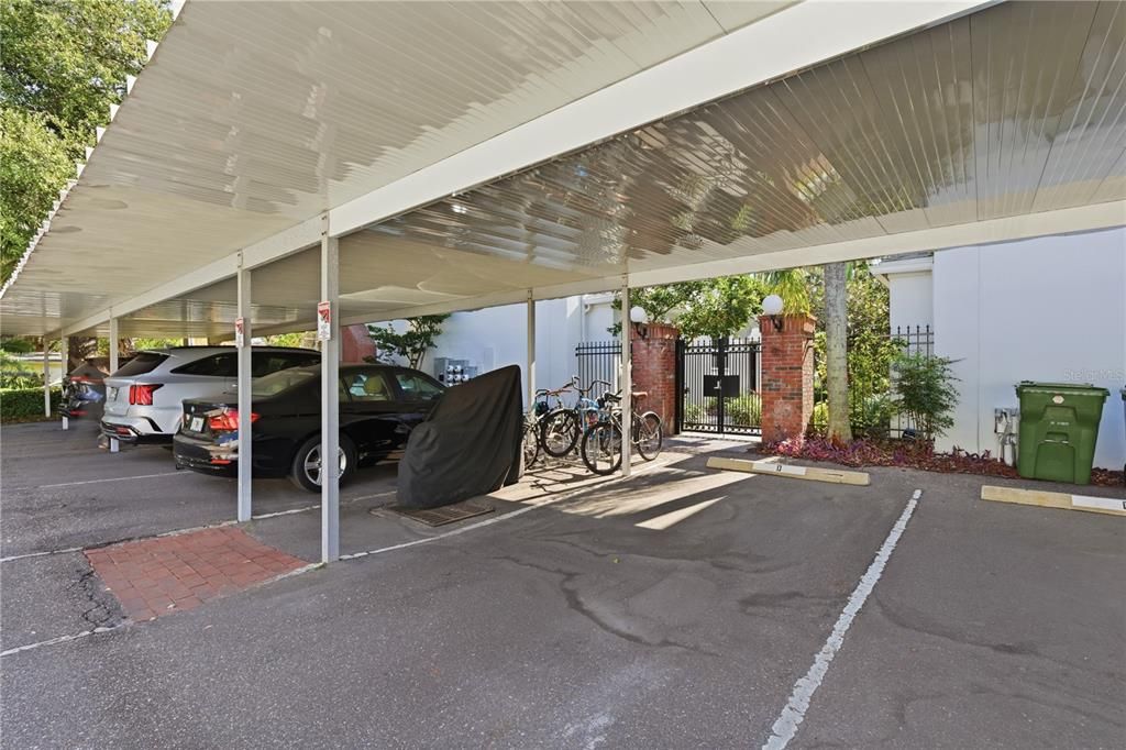 Active With Contract: $534,000 (2 beds, 2 baths, 1266 Square Feet)