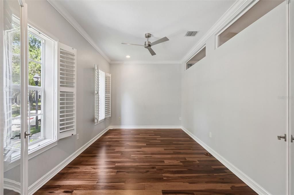Active With Contract: $949,900 (4 beds, 2 baths, 2669 Square Feet)
