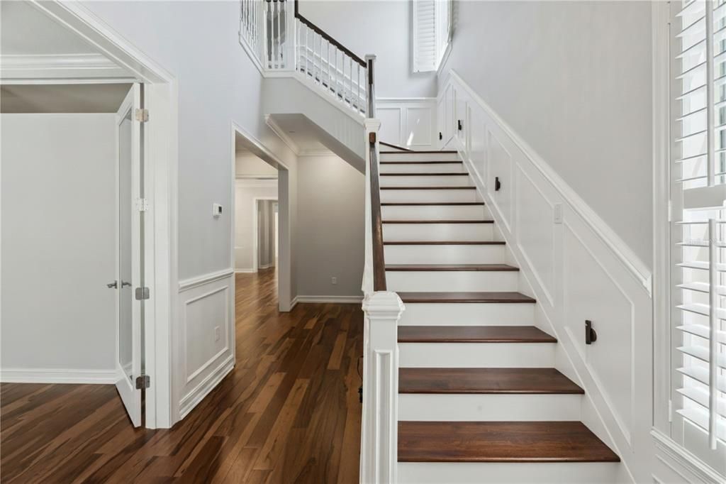 Active With Contract: $949,900 (4 beds, 2 baths, 2669 Square Feet)