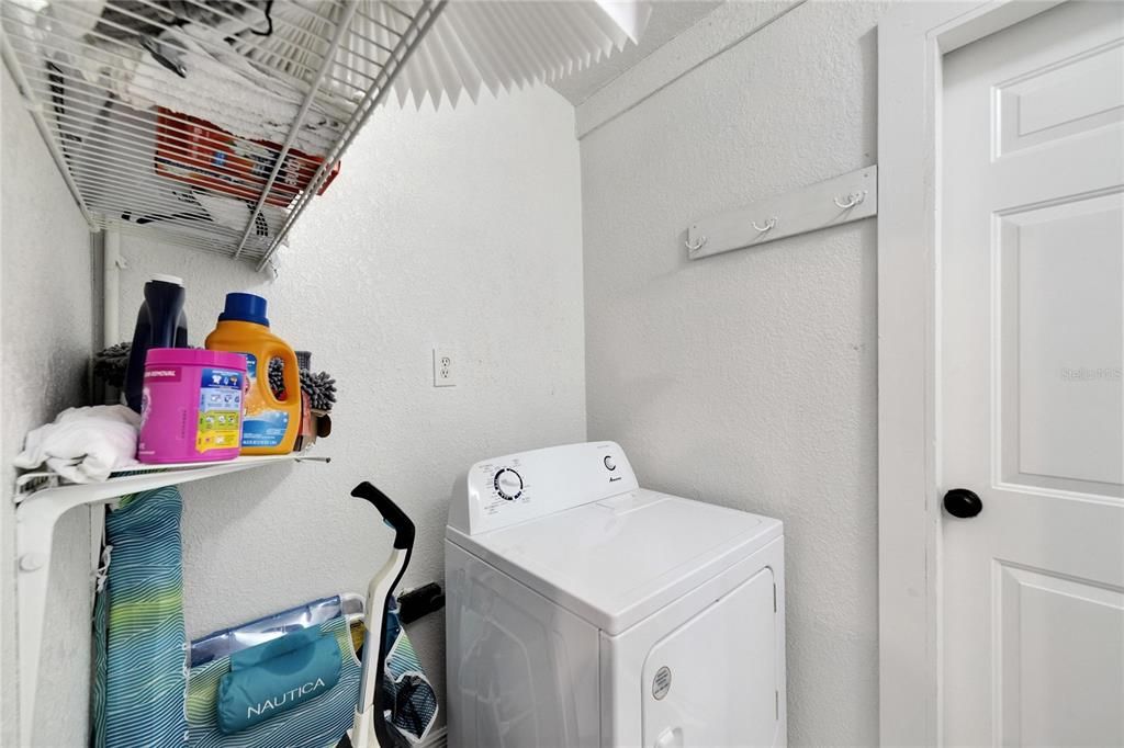 Activo con contrato: $1,800 (2 camas, 1 baños, 950 Pies cuadrados)
