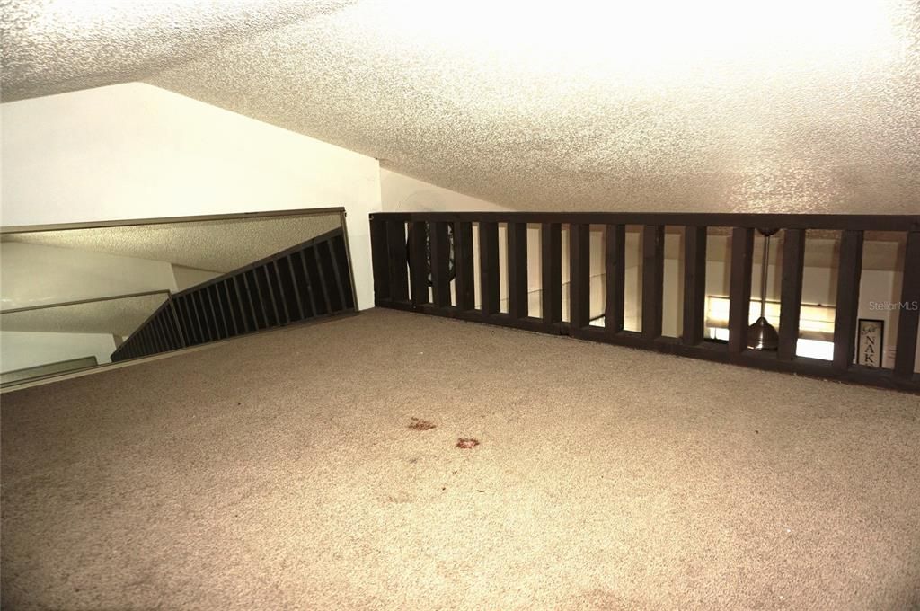 For Sale: $129,900 (1 beds, 1 baths, 456 Square Feet)