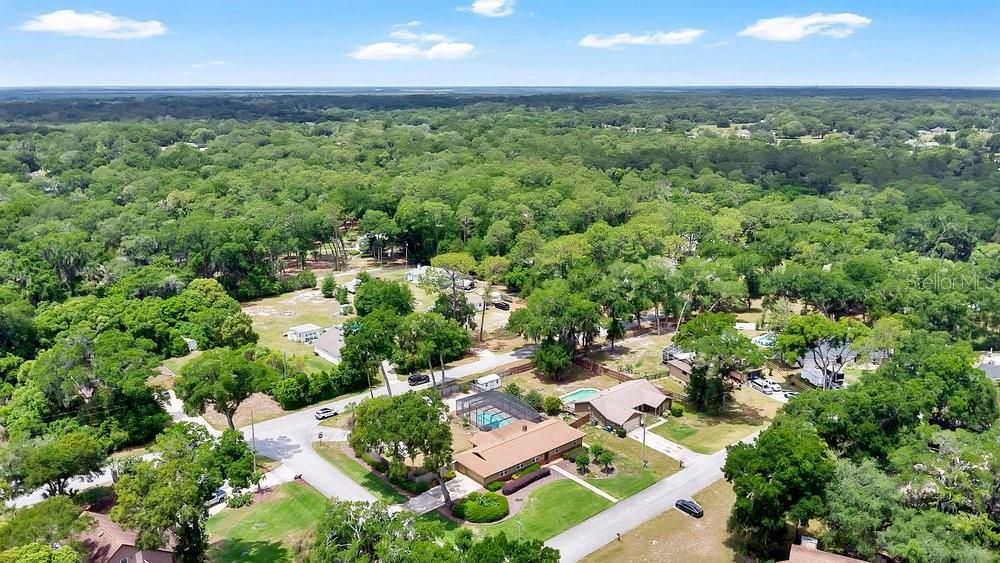 Activo con contrato: $409,000 (3 camas, 2 baños, 1584 Pies cuadrados)
