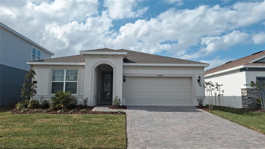 Active With Contract: $2,400 (4 beds, 2 baths, 1850 Square Feet)