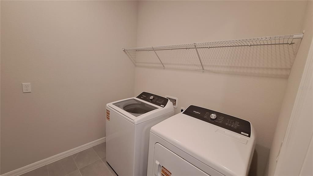 Active With Contract: $2,400 (4 beds, 2 baths, 1850 Square Feet)