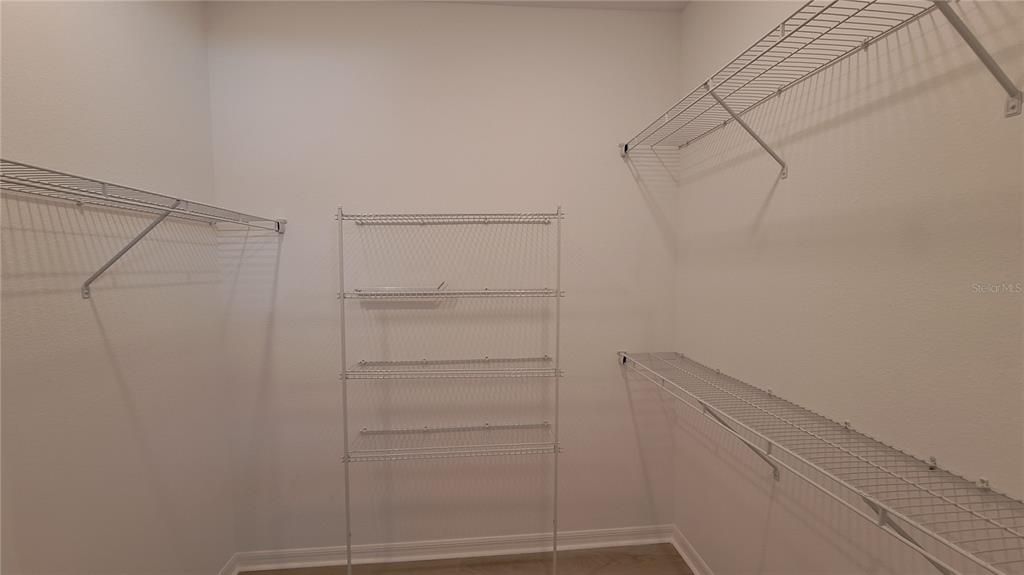 Active With Contract: $2,400 (4 beds, 2 baths, 1850 Square Feet)