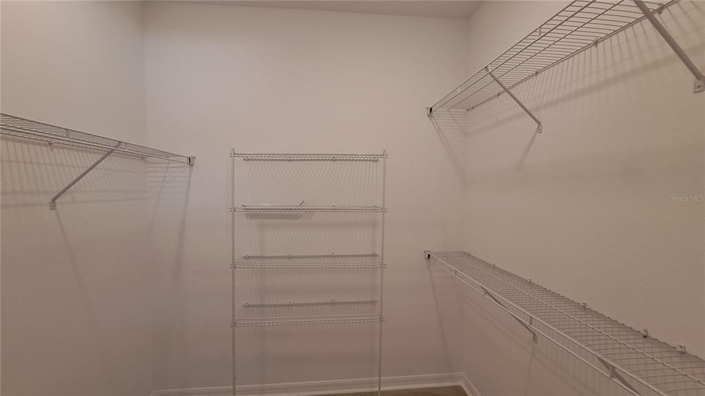 Active With Contract: $2,400 (4 beds, 2 baths, 1850 Square Feet)
