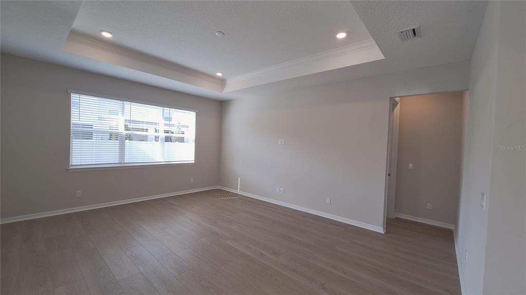 Active With Contract: $2,400 (4 beds, 2 baths, 1850 Square Feet)