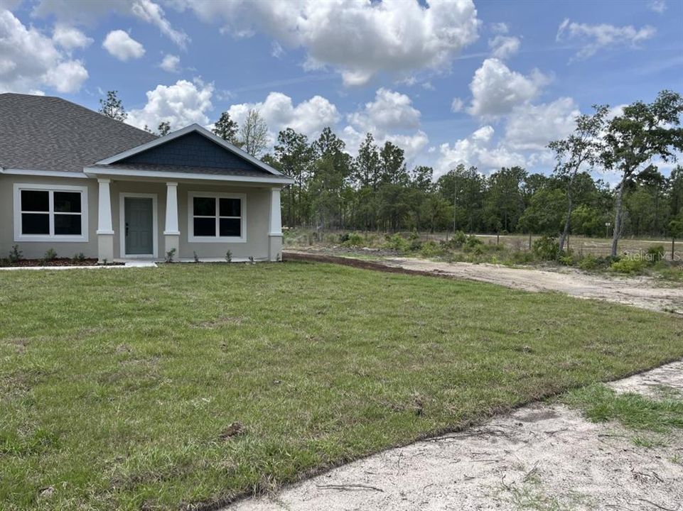 En Venta: $645,000 (4 camas, 3 baños, 2472 Pies cuadrados)