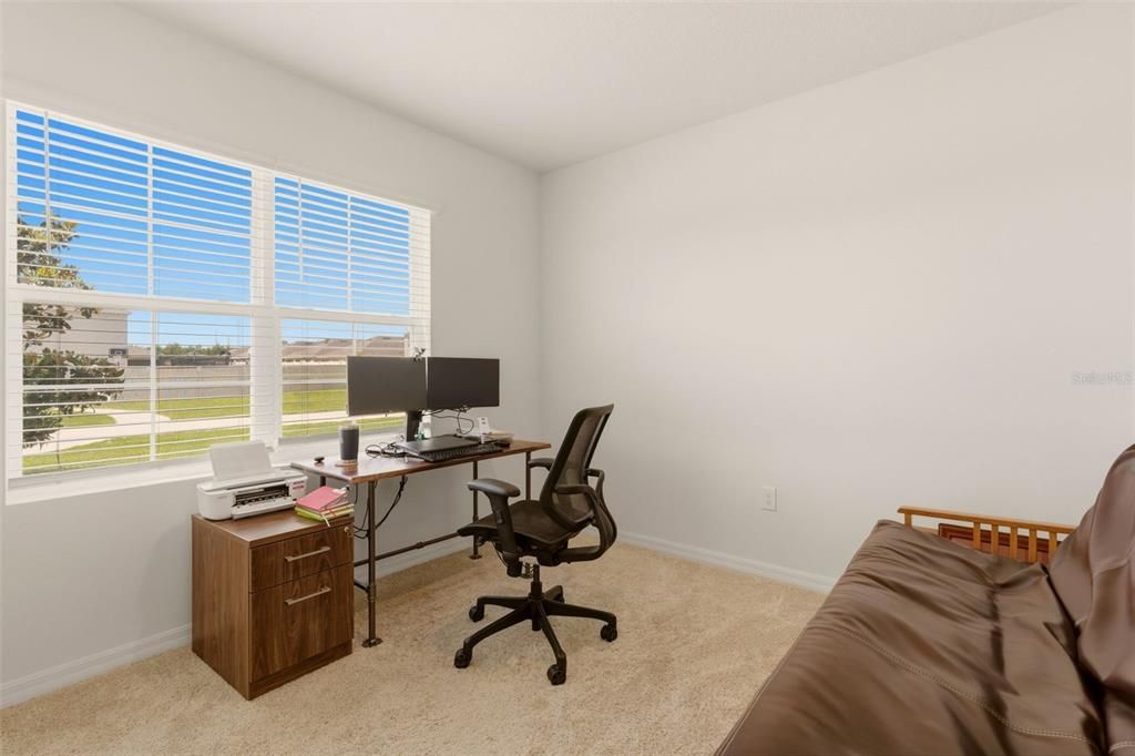 Active With Contract: $391,000 (4 beds, 2 baths, 1836 Square Feet)