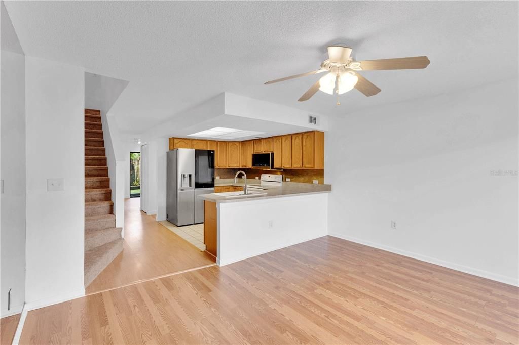En Venta: $180,000 (2 camas, 2 baños, 1290 Pies cuadrados)