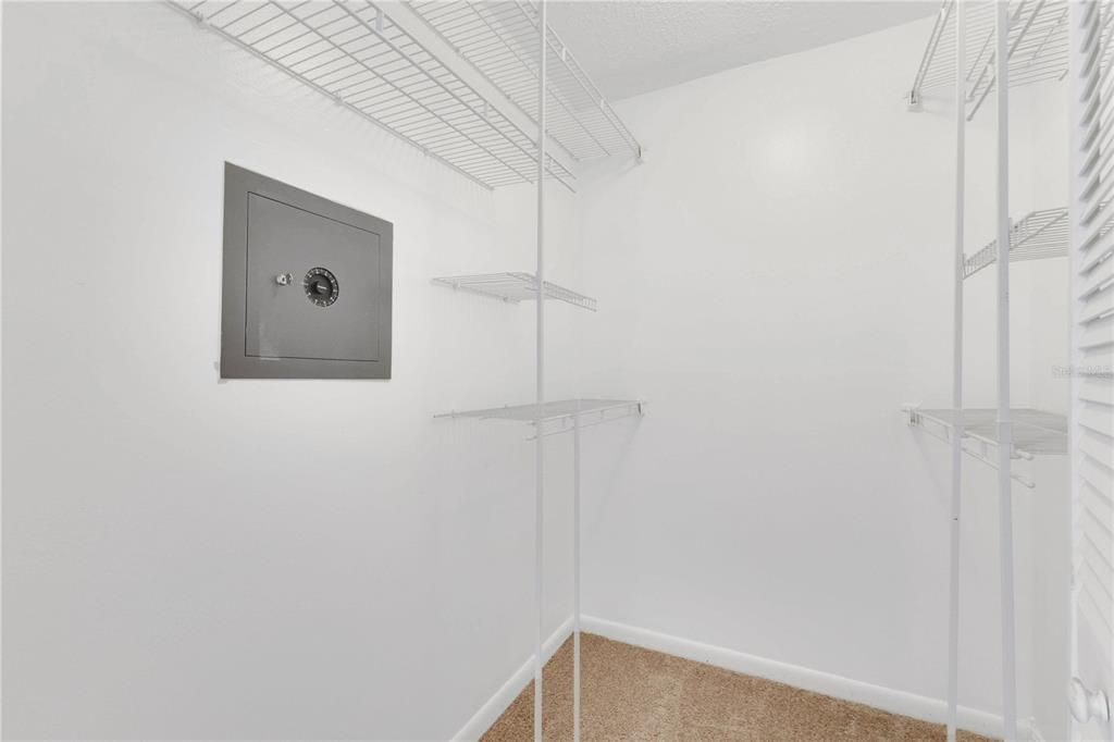En Venta: $180,000 (2 camas, 2 baños, 1290 Pies cuadrados)