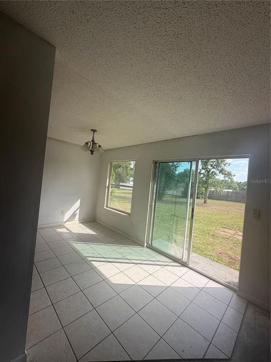 Active With Contract: $145,000 (3 beds, 2 baths, 1410 Square Feet)