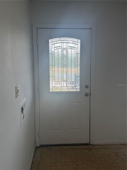 Active With Contract: $145,000 (3 beds, 2 baths, 1410 Square Feet)