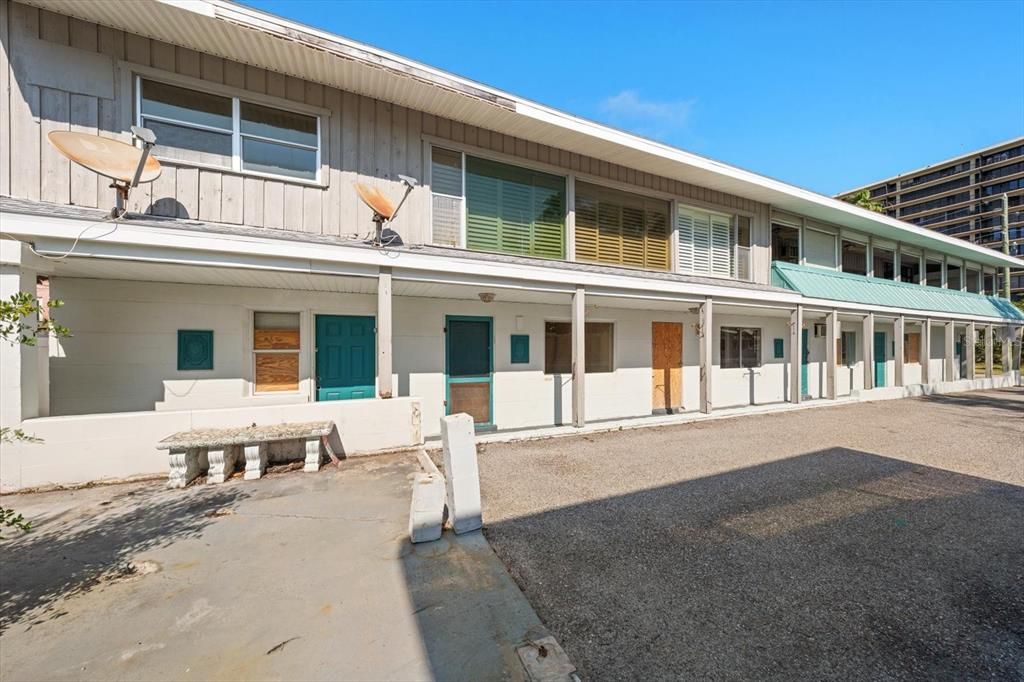 For Sale: $1,399,000 (0 beds, 0 baths, 5168 Square Feet)