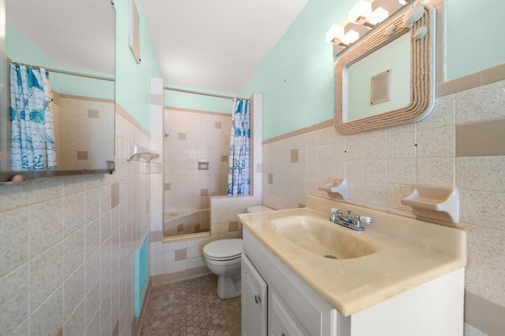 For Sale: $1,399,000 (0 beds, 0 baths, 5168 Square Feet)