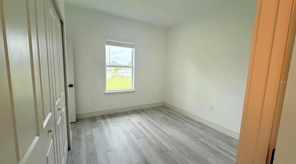 For Sale: $376,500 (4 beds, 2 baths, 1891 Square Feet)