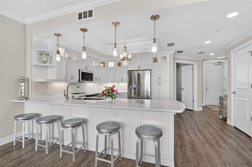 For Sale: $489,000 (2 beds, 2 baths, 1786 Square Feet)