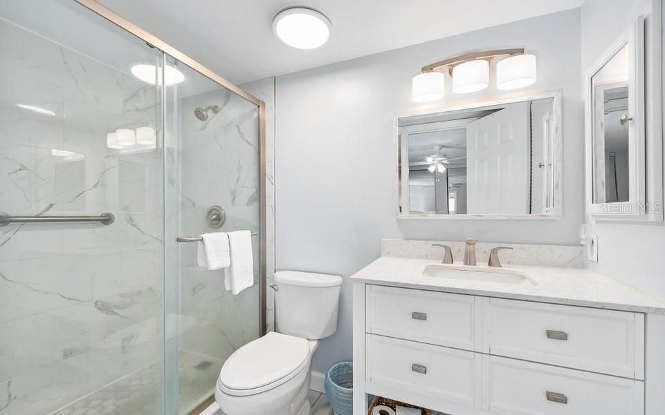 For Sale: $345,000 (2 beds, 2 baths, 1275 Square Feet)