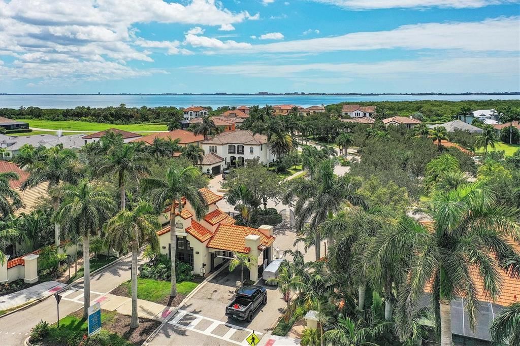 En Venta: $779,000 (3 camas, 2 baños, 1788 Pies cuadrados)