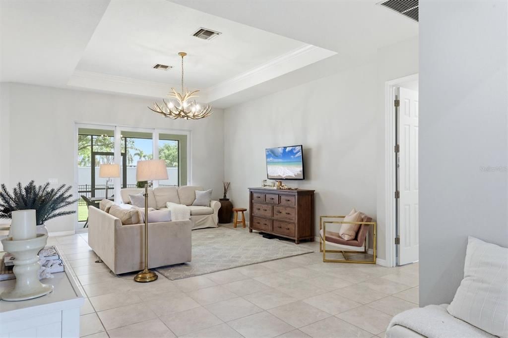 En Venta: $779,000 (3 camas, 2 baños, 1788 Pies cuadrados)